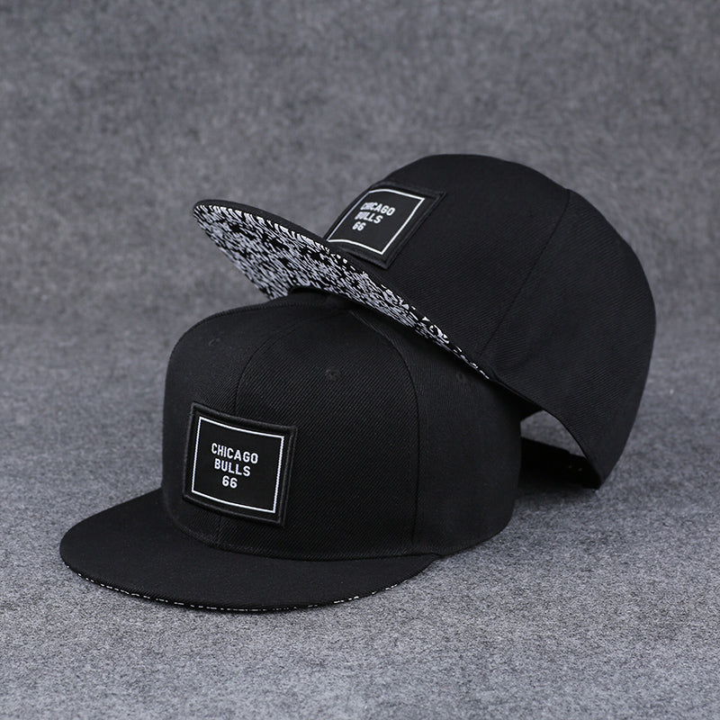 Boné de basebol unissexo com letras bordadas, estilo verão, marca tendência, ajuste traseiro, chapéu hip hop outdoor ajustável para homem e mulher, casual
