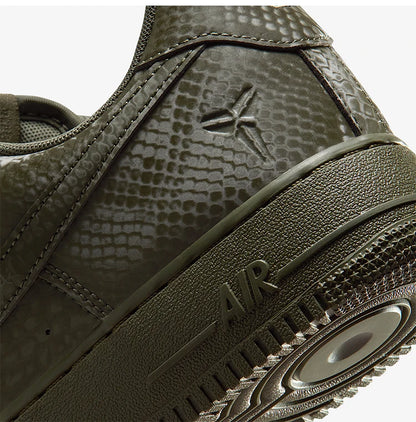 Oryginalne męskie trampki Nike w jesiennym stylu z wzorem wężowej skóry, niskie, odporne na zużycie IB0018-301