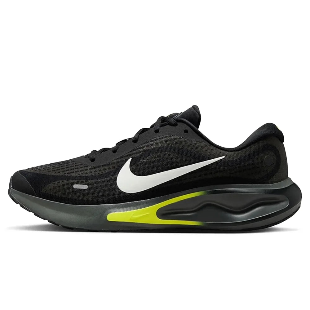 Buty do biegania Nike Journey Run – wygodna amortyzacja, antypoślizgowe i wytrzymałe. Idealne do codziennych treningów IH7329-101