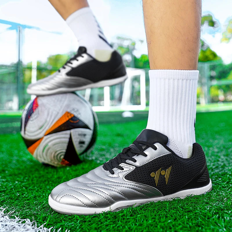 Chaussures de football pour homme neuves de haute qualité, à tige haute, pour gazon naturel et futsal, antidérapantes, pour matchs en salle et en extérieur, best-sellers des sports de plein air