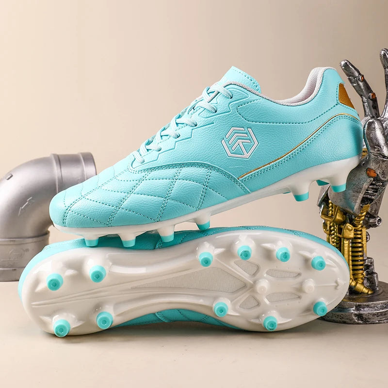 Chuteiras de futebol para homem com pitões longos, para exterior e treino, tamanhos grandes, preto e branco, para adolescentes