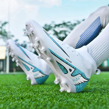 New Men Soccer Shoes High-quality Indoor Football Boots Sports Shoes Futsal High Ankle Non-Slip Outdoor Ultralight Non-Slip