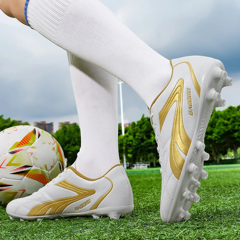 Chaussures de football professionnelles pour hommes – Baskets de football pour adultes – Futsal en salle – Ultralégères – Antidérapantes – Résistantes à l’usure – Bottes de sport