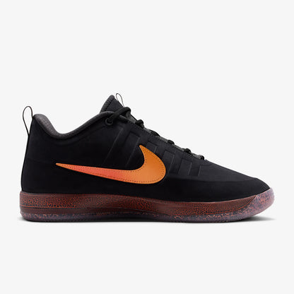 Nike Authentic Four Seasons Style – Lätta, vadderade basketskor med snörning för män IB6688-001