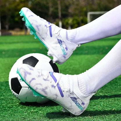 Chaussures de football pour homme, chaussures de foot professionnelles, crampons, futsal, femmes, unisexe, ultralégères, de haute qualité, baskets TF/FG