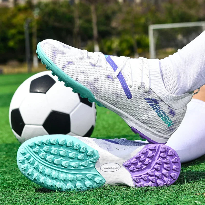 Chaussures de football pour homme, chaussures de foot professionnelles, crampons, futsal, femmes, unisexe, ultralégères, de haute qualité, baskets TF/FG