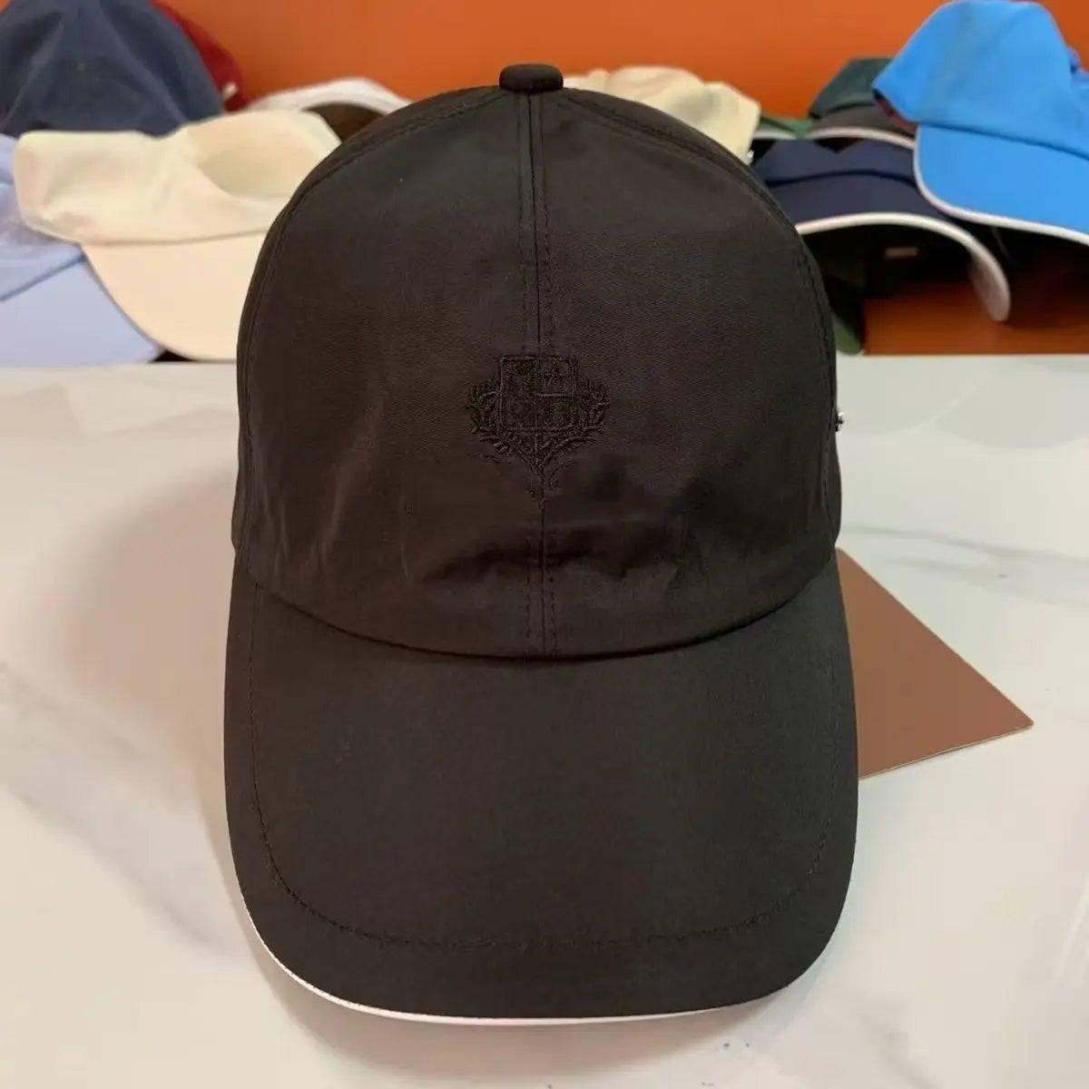 Solid Color Baseball Cap Men Women Fashion All-match Sun Hat