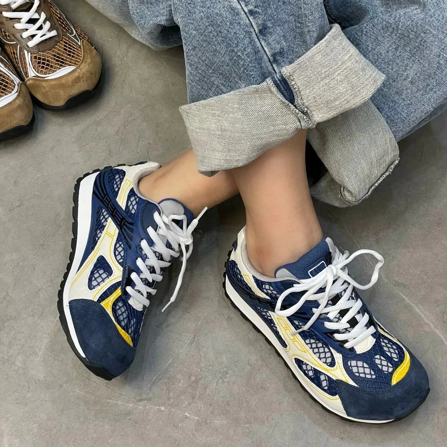 Scarpe da running dallo stile di tendenza, scarpe sportive comode e leggere per uomo e donna