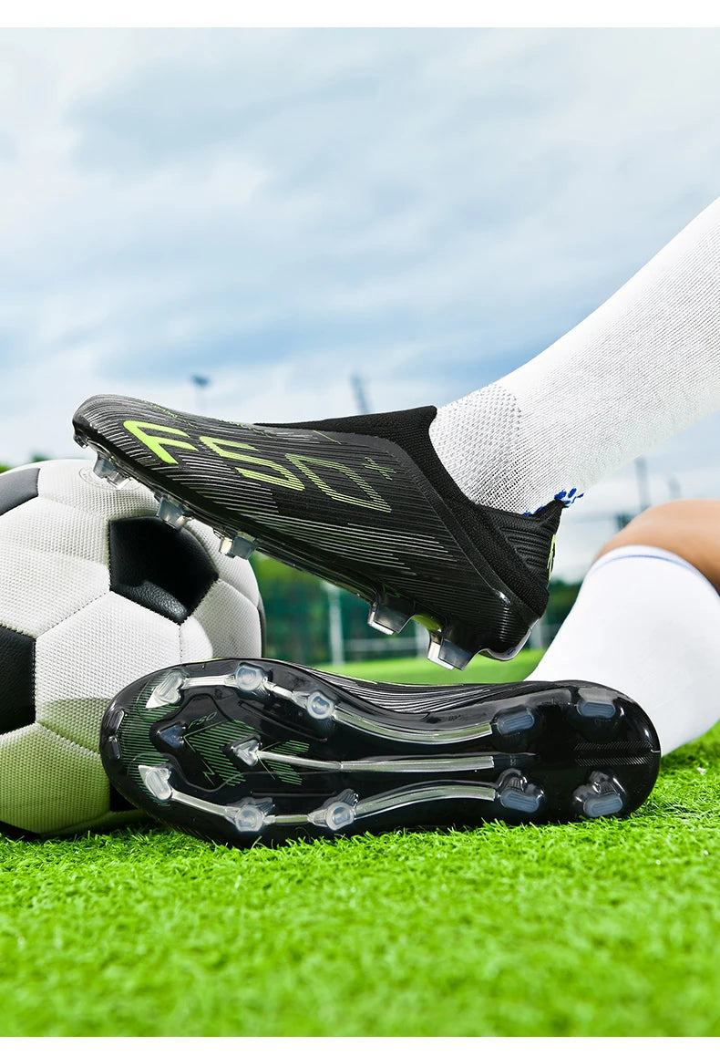 Neue Herren-Fußballschuhe, rutschfeste Indoor-Futsal-Fußballschuhe, Match-Rasenstollen, hochwertige Sneaker, Bestseller, High-Top, Outdoor