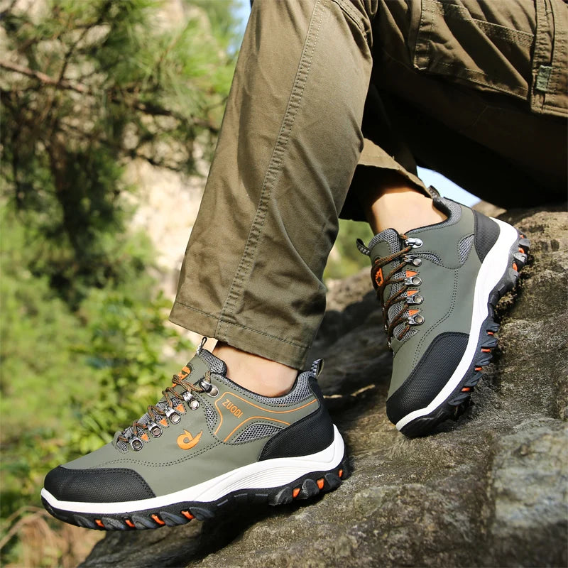 Zapatos de piel para hombre, calzado casual para hombre, zapatillas de primavera, otoño e invierno, calzado masculino tipo tenis, ligero para caminar