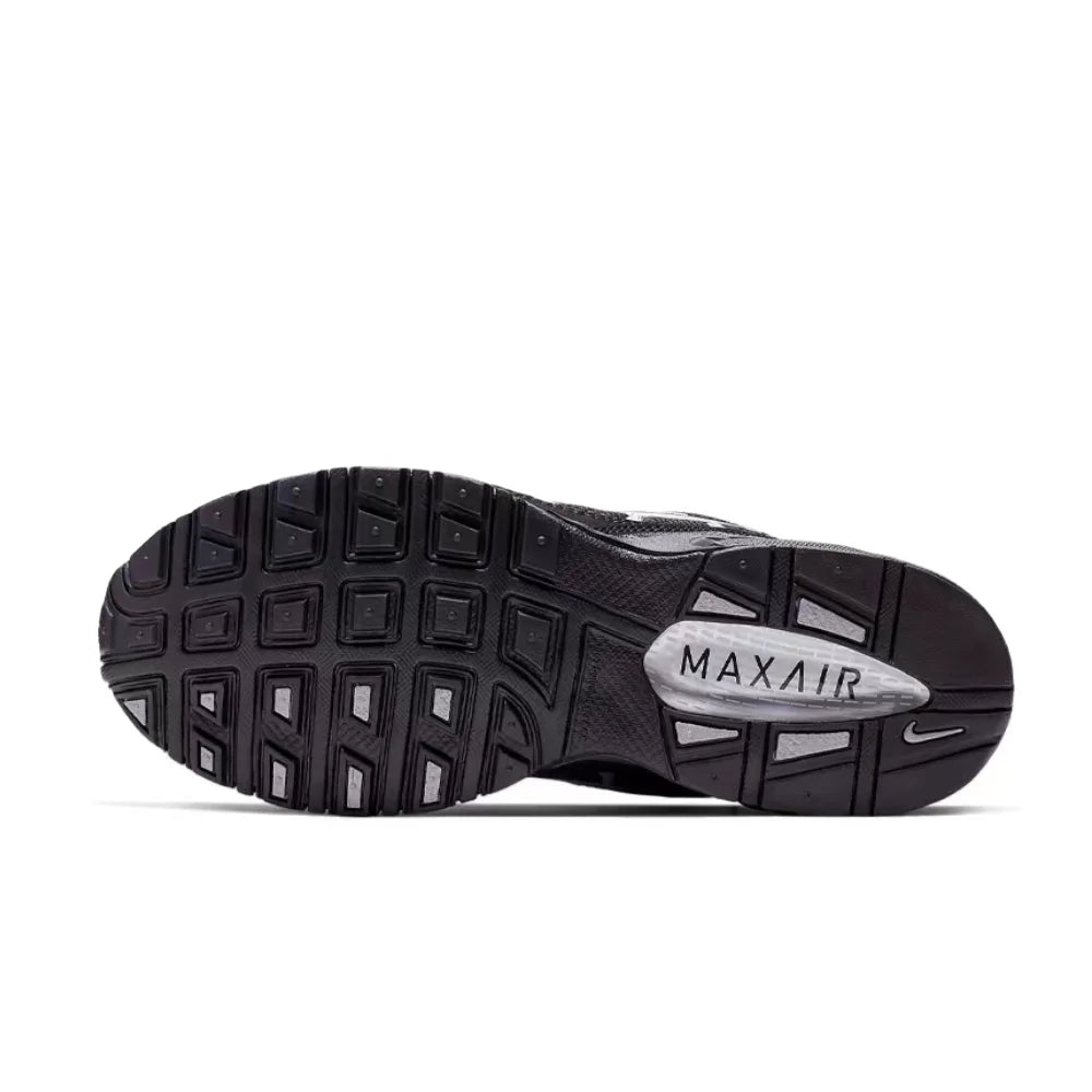 Męskie buty do biegania Nike Air Max Torch 4 – czarne/srebrne, sznurowane, miękka podeszwa środkowa, oddychająca cholewka 343846-002