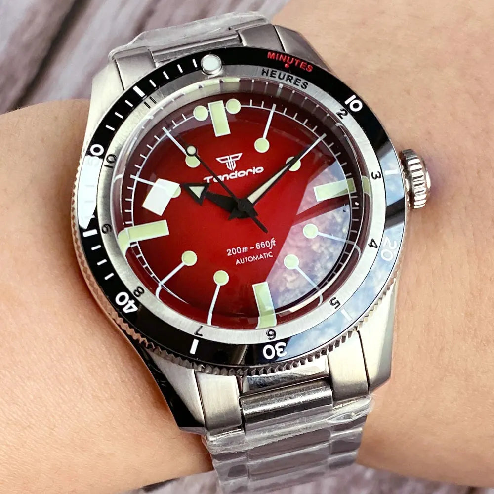 200M Water Resistant Mechanical Wristwatch Miyota 8215 Domed Sapphire Glass 120 clicks Bezel Steel Band Luminous Marks
