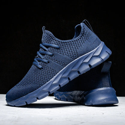 Sapatos de homem Four Seasons novos tamanhos grandes em malha Flyknit, leves e respiráveis, sapatilhas desportivas casuais com sola macia para corrida ao ar livre