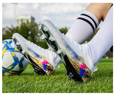 Nouvelles chaussures de football pour hommes, ultralégères, crampons longs FG, chaussures d'entraînement, chaussures de football antidérapantes pour l'extérieur, livraison directe
