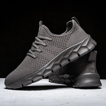 Sapatos de homem Four Seasons novos tamanhos grandes em malha Flyknit, leves e respiráveis, sapatilhas desportivas casuais com sola macia para corrida ao ar livre