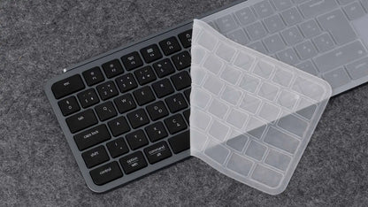 Keychron B6 Pro ISO-Layout ultraflache kabellose Tastatur in voller Größe, tragbar und leicht, mit 2.4GHz- & Bluetooth-Verbindungen