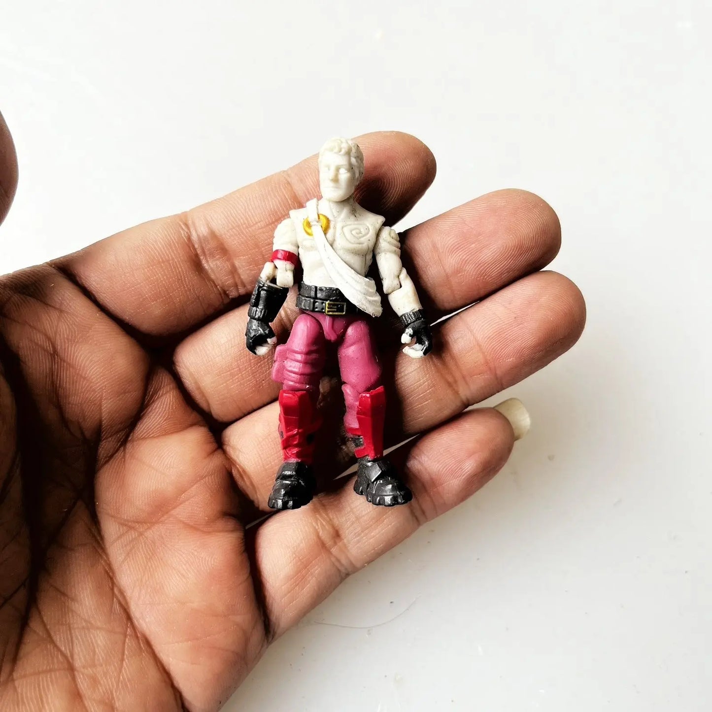 Figurină Fortnite Robin Zix pentru periferice de gaming, model cartoon, jucărie articulată creativă, ornament decorativ, cadou de ziua de naștere