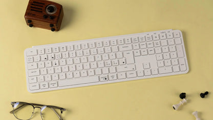 Keychron B6 Pro ISO-Layout ultraflache kabellose Tastatur in voller Größe, tragbar und leicht, mit 2.4GHz- & Bluetooth-Verbindungen