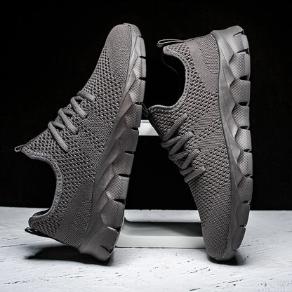 Sapatos de homem Four Seasons novos tamanhos grandes em malha Flyknit, leves e respiráveis, sapatilhas desportivas casuais com sola macia para corrida ao ar livre
