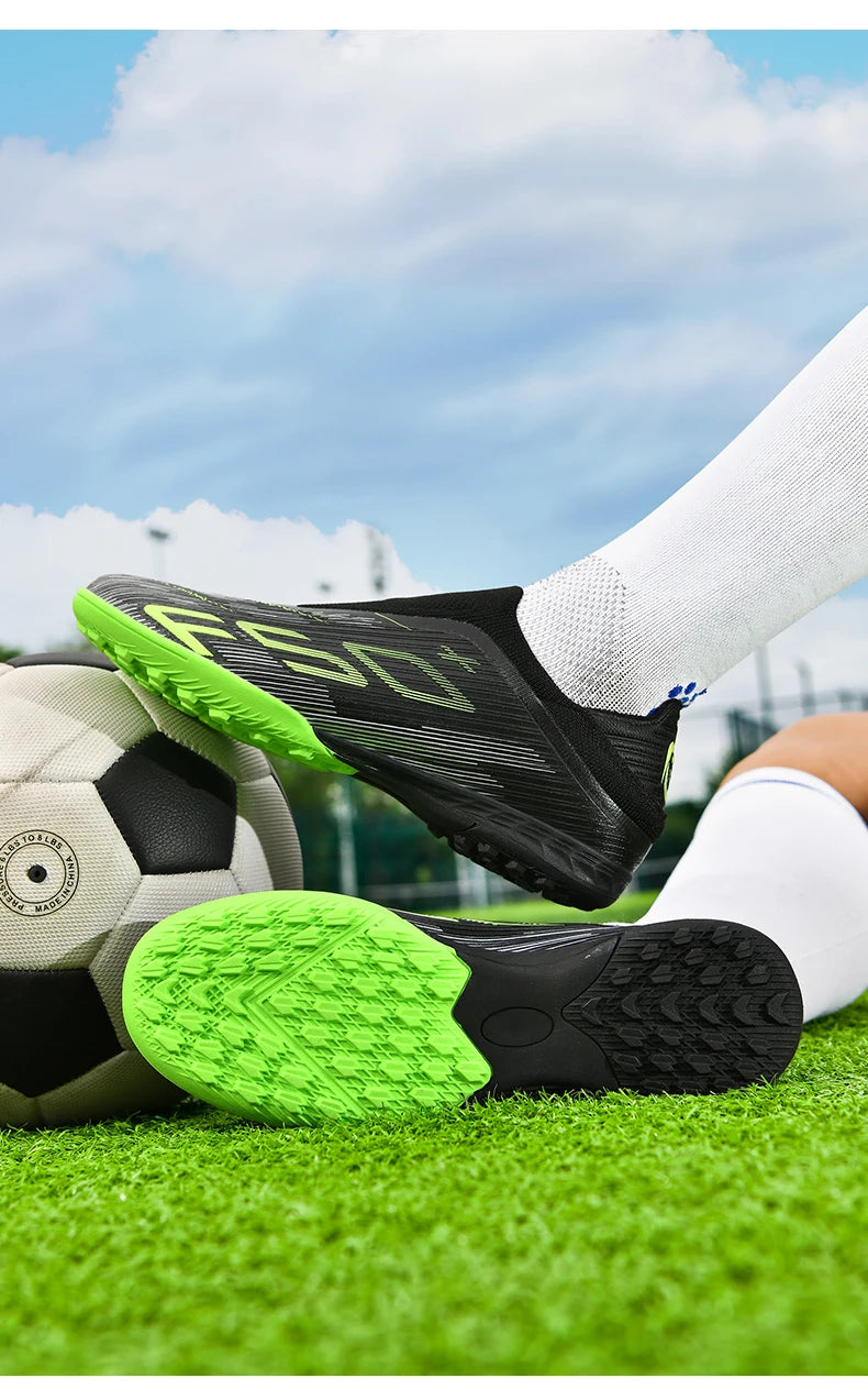 Neue Herren-Fußballschuhe, rutschfeste Indoor-Futsal-Fußballschuhe, Match-Rasenstollen, hochwertige Sneaker, Bestseller, High-Top, Outdoor
