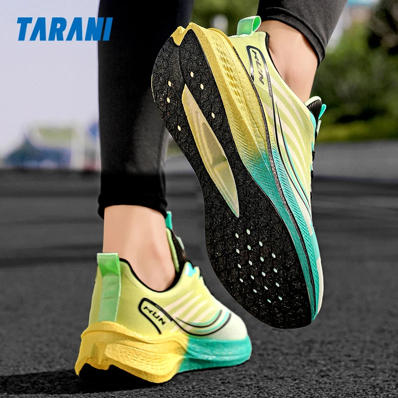 Chaussures de course à amorti pour homme avec plaque en carbone ; baskets légères de marathon pour femme, pour le jogging, l'entraînement, le fitness et l'exercice physique