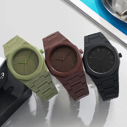New Fashion Men Luxury Calendar Watch Women Business Casual Quartz Watches Sports Plastic Watch Students Watches Reloj Hombre