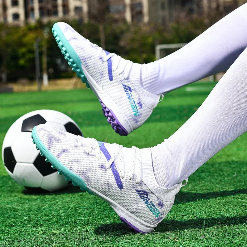 Chaussures de football pour homme, chaussures de foot professionnelles, crampons, futsal, femmes, unisexe, ultralégères, de haute qualité, baskets TF/FG