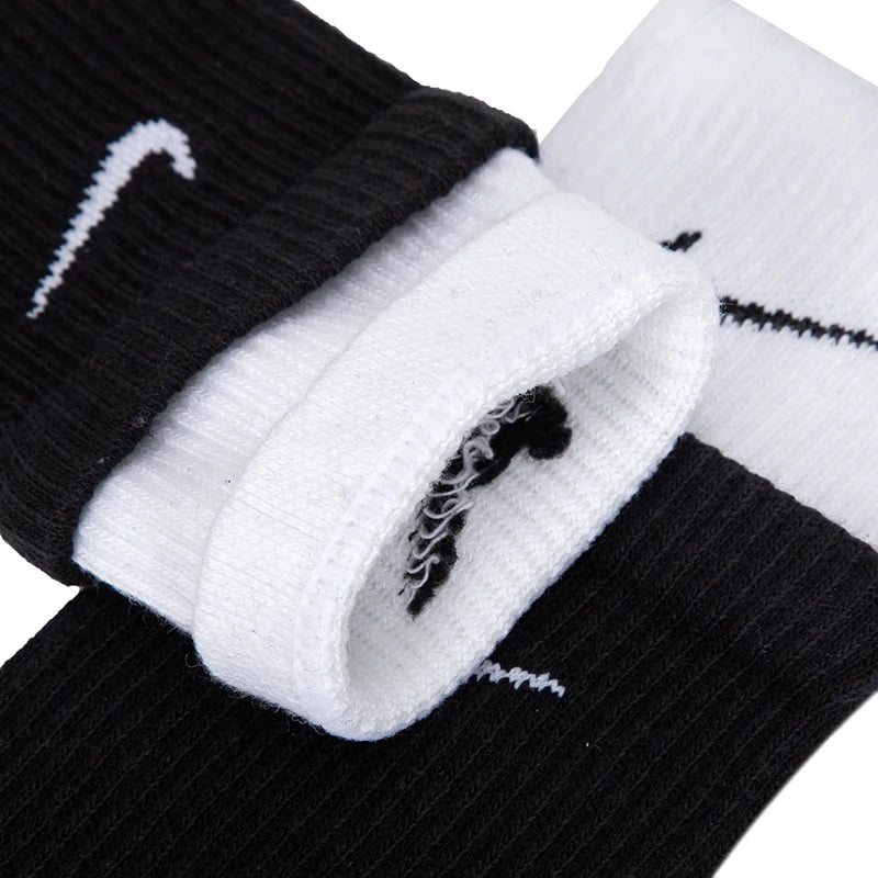 Nike Socks Men's Socks Women's Socks Casual Socks Fashionable Mid-Calf Basketball Running Fitness Socks Dd2795-011
