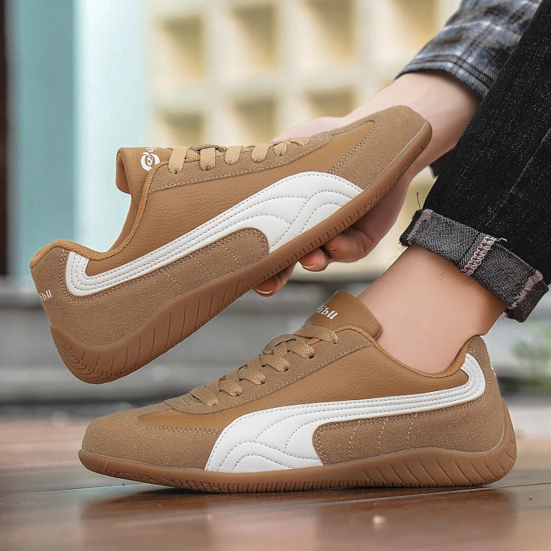 Popular Autumn Lightweight Fashionable Mens Casual Shoes Odor Resistant Low Cut Sports Shoes Outdoor Soft Retro Walking Shoes