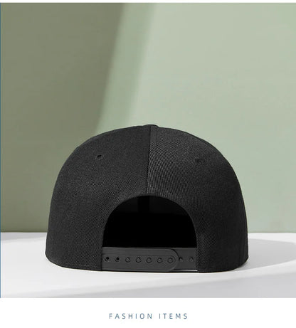 Hurtowa sprzedaż 40 kolorów regulowanych czapek z płaskim daszkiem typu snapback – damskie modne czapki baseballowe z poliestru, męskie czapki sportowe w stylu hip-hopowym