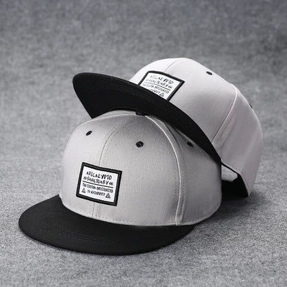 Boné de basebol unissexo com letras bordadas, estilo verão, marca tendência, ajuste traseiro, chapéu hip hop outdoor ajustável para homem e mulher, casual