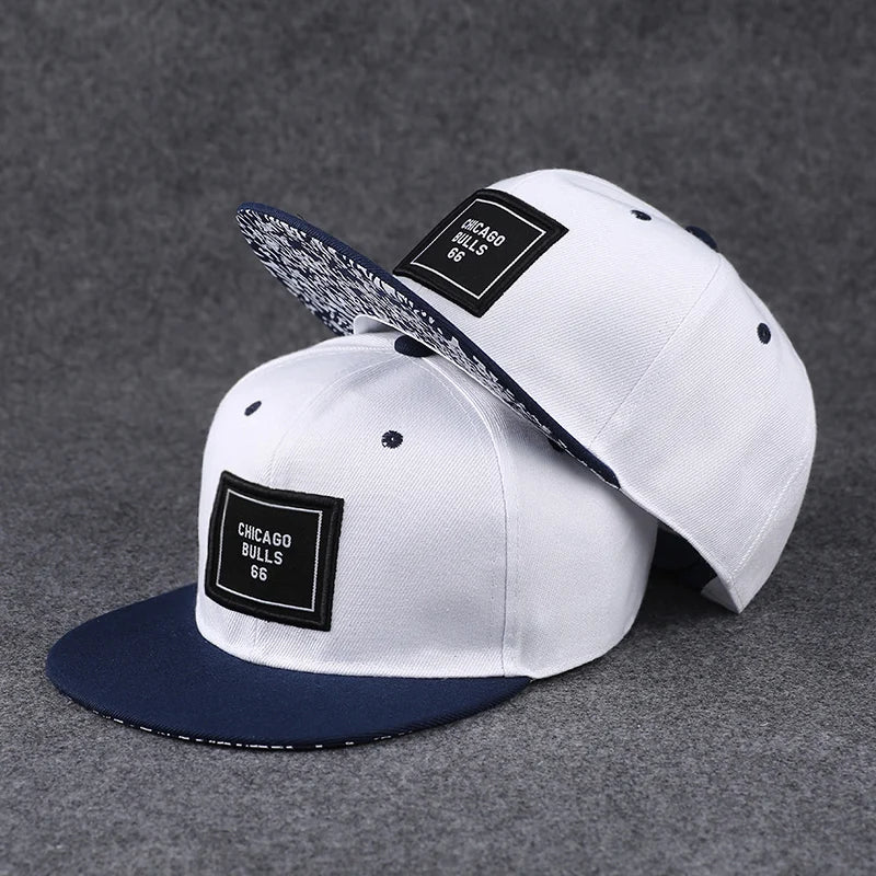 Boné de basebol unissexo com letras bordadas, estilo verão, marca tendência, ajuste traseiro, chapéu hip hop outdoor ajustável para homem e mulher, casual