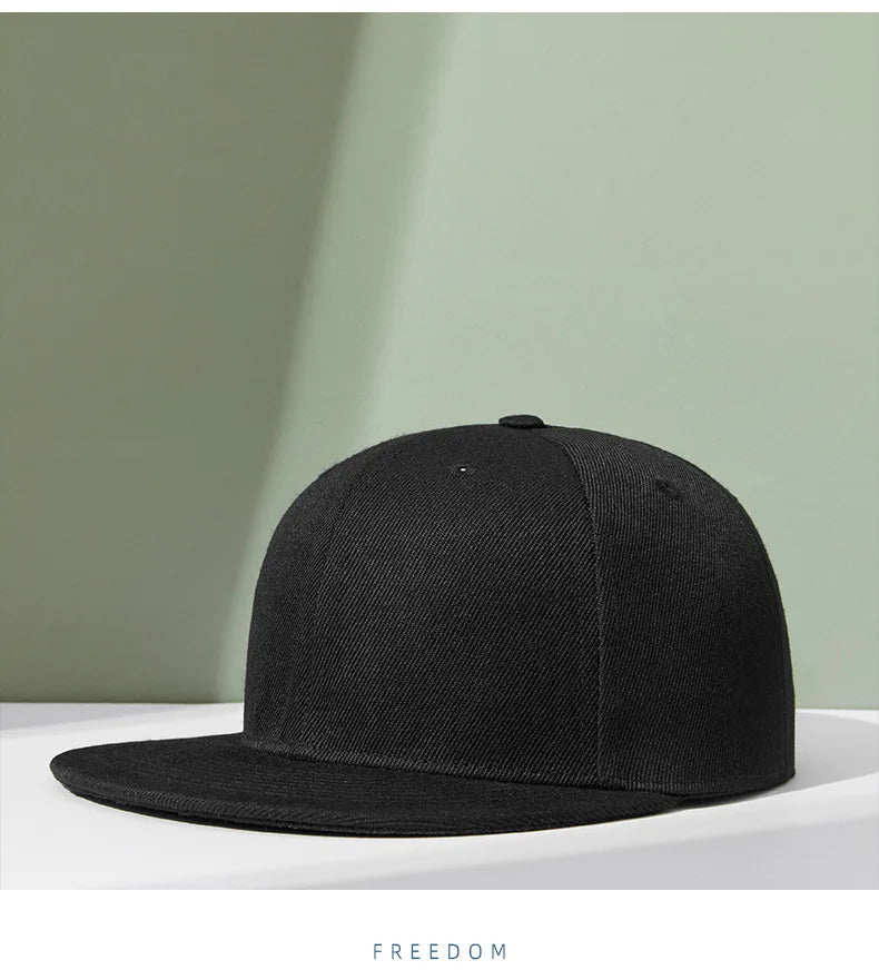 Hurtowa sprzedaż 40 kolorów regulowanych czapek z płaskim daszkiem typu snapback – damskie modne czapki baseballowe z poliestru, męskie czapki sportowe w stylu hip-hopowym