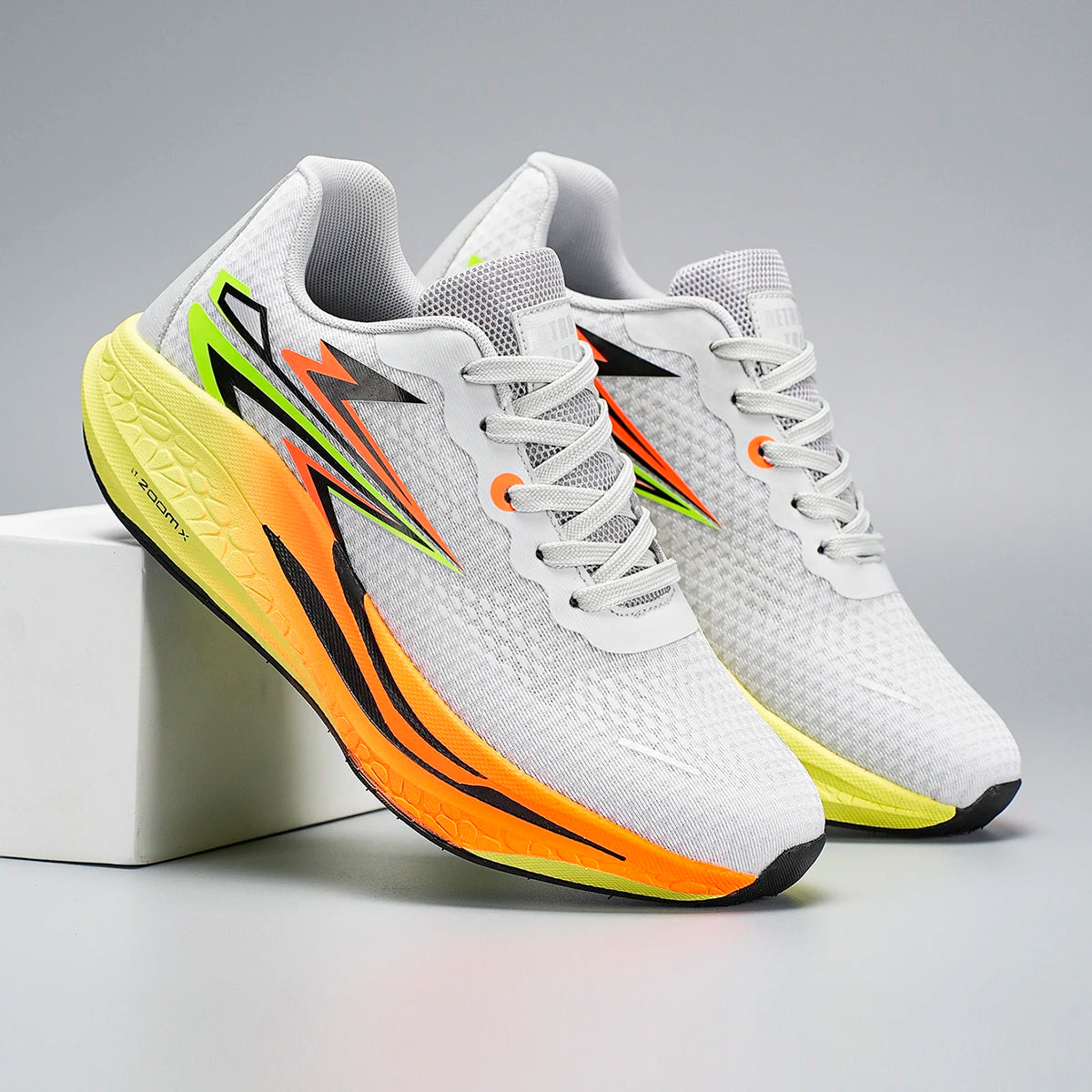 Chaussures de course pour homme - Nouvelles baskets rembourrées en mesh respirant - Chaussures de tennis décontractées pour homme, pour le sport en plein air et la mode
