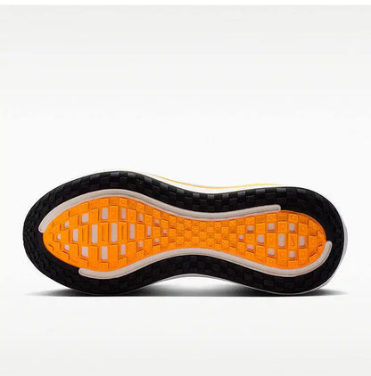 Nike HV8150-404 Sport-Sneaker für Herren mit rutschfester Gummi-Außensohle