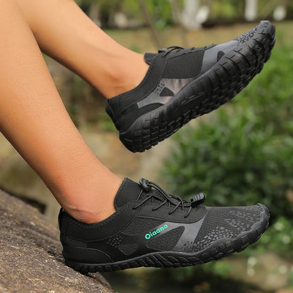 Oiaano Παπούτσια Barefoot Μαύρα με Φαρδύ Μπροστινό Μέρος για Άνδρες, Γυναικεία Αθλητικά Sneakers Unisex, Ανδρικά Υδάτινα Μποτάκια Aqua Beach με Μαλακή Σόλα, Ελαφριά και Διαπνέοντα