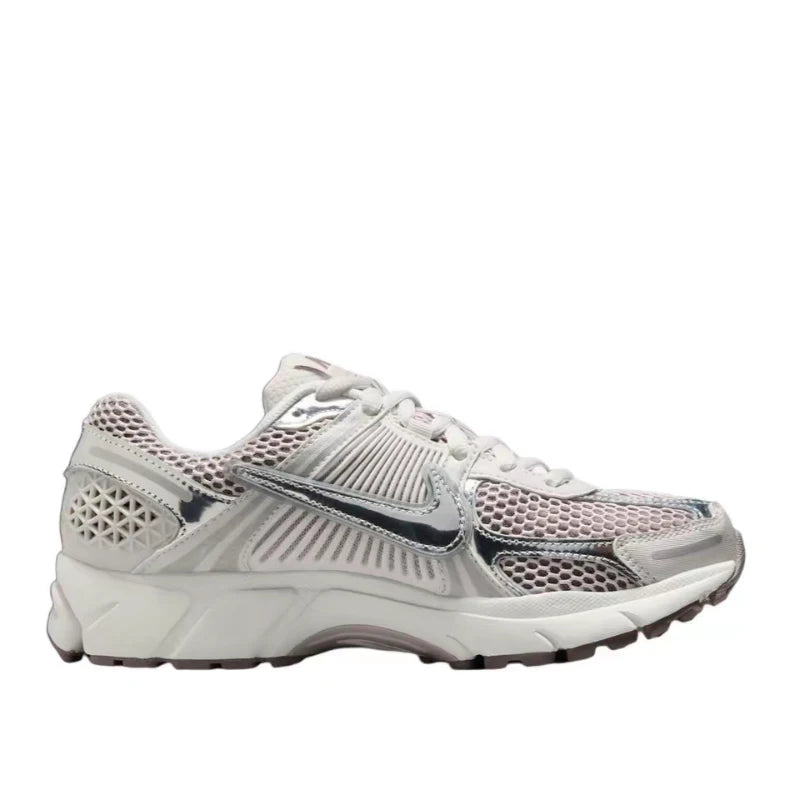 Nike Zoom Vomero 5 Comfortable, versatile, durable, breathable low-top running shoes for women Silver HV6417-001