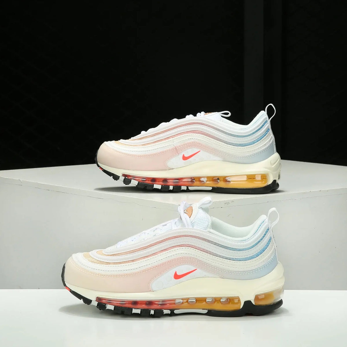 Chaussures de course Nike Authentic AIR MAX 97 pour femme avec coussin d'air « Bullet » DD8500-161