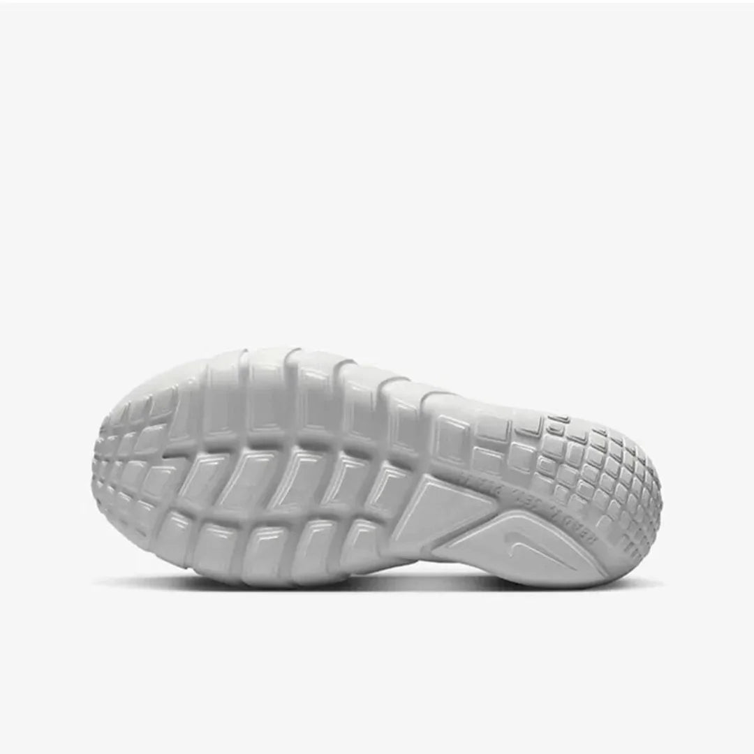 Nikes neue verschleißfeste, stoßdämpfende, leichte und einfach an- und auszuziehende Sportschuhe für Damen, Serie Flex Runner 2, bequeme Casual-Sportschuhe, trendige bedruckte vielseitige Outdoor-Sportschuhe, beliebt