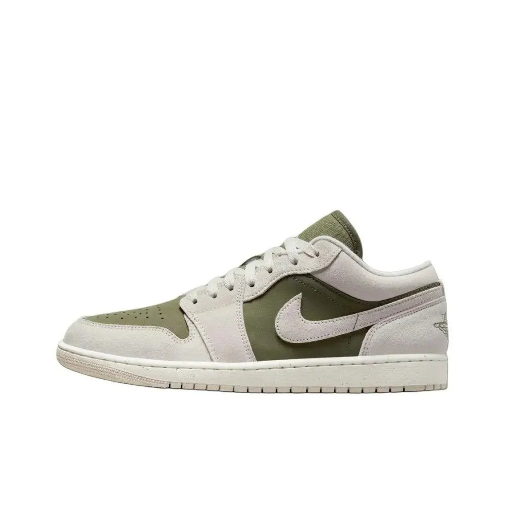 NIKE Air Jordan 1 Low Fashionable Comfortable Skate Shoes Non-Slip Durable Unisex Basketball Shoes 553558-007