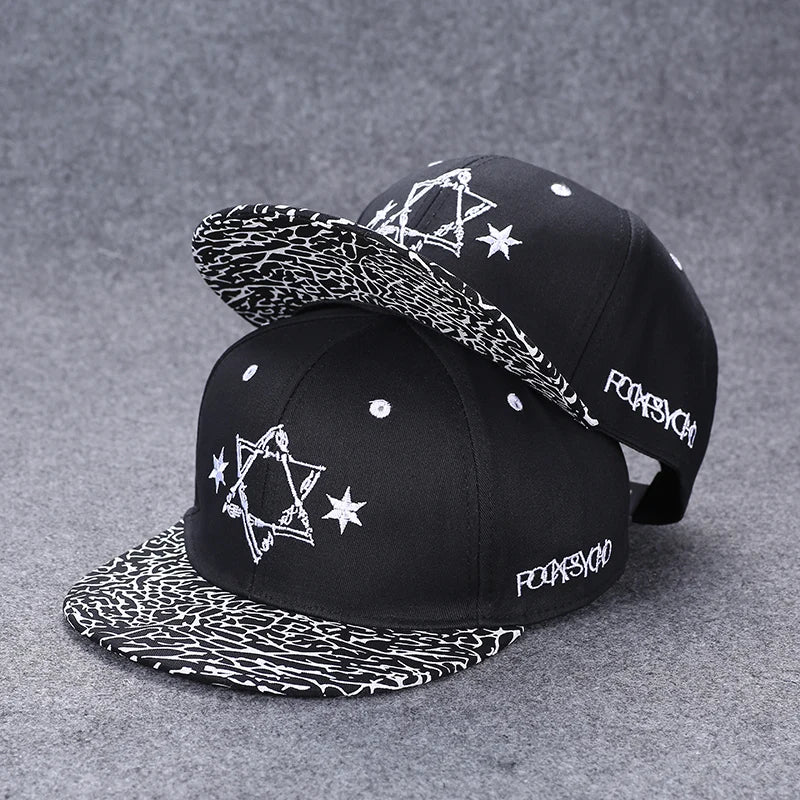 Boné de basebol unissexo com letras bordadas, estilo verão, marca tendência, ajuste traseiro, chapéu hip hop outdoor ajustável para homem e mulher, casual