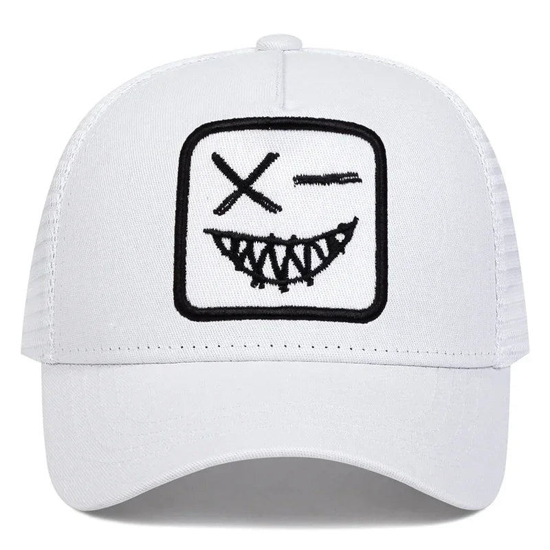 Czapki z daszkiem typu „trucker” unisex z haftem przedstawiającym uśmiechniętą twarz z zębami, z siateczką baseballową, na wiosnę i lato, chroniące przed słońcem, z regulowanym paskiem, na co dzień