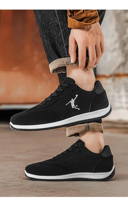Men's Shoes, Spring and Autumn Trendy Styles, New Cross-Border Models, White, Black, Red Sneakers, Soft-Soled Breathable Men's Low-Top Versatile Casual Shoes