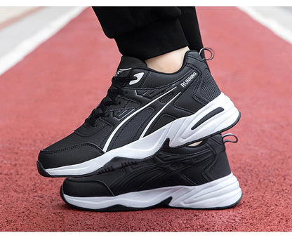 Men's classic retro casual sports shoes Four seasons soft-sole waterproof outdoor youth running shoes breathable light sneakers