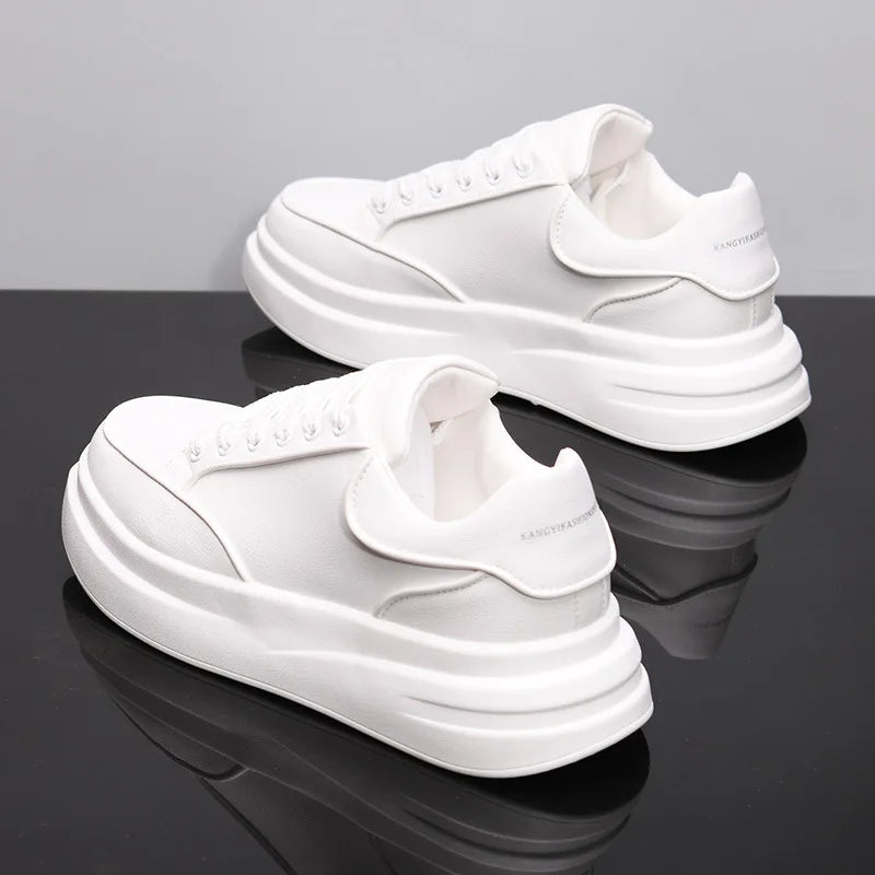 Sapatos brancos pequenos para casal, sapatos de homem, sapatos desportivos de mulher, ténis de homem, sapatos desportivos casuais com aumento de altura no interior