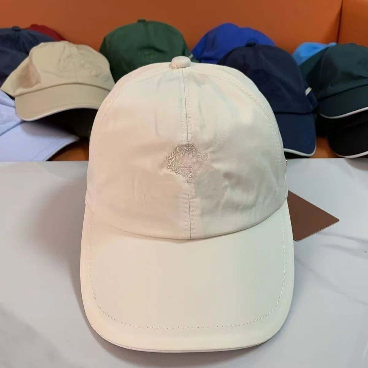 Solid Color Baseball Cap Men Women Fashion All-match Sun Hat