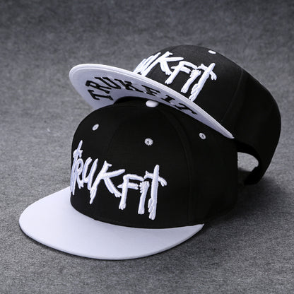 Boné de basebol unissexo com letras bordadas, estilo verão, marca tendência, ajuste traseiro, chapéu hip hop outdoor ajustável para homem e mulher, casual