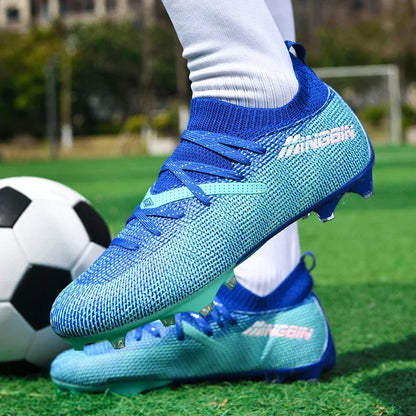 Chaussures de football pour homme, chaussures de foot professionnelles, crampons, futsal, femmes, unisexe, ultralégères, de haute qualité, baskets TF/FG