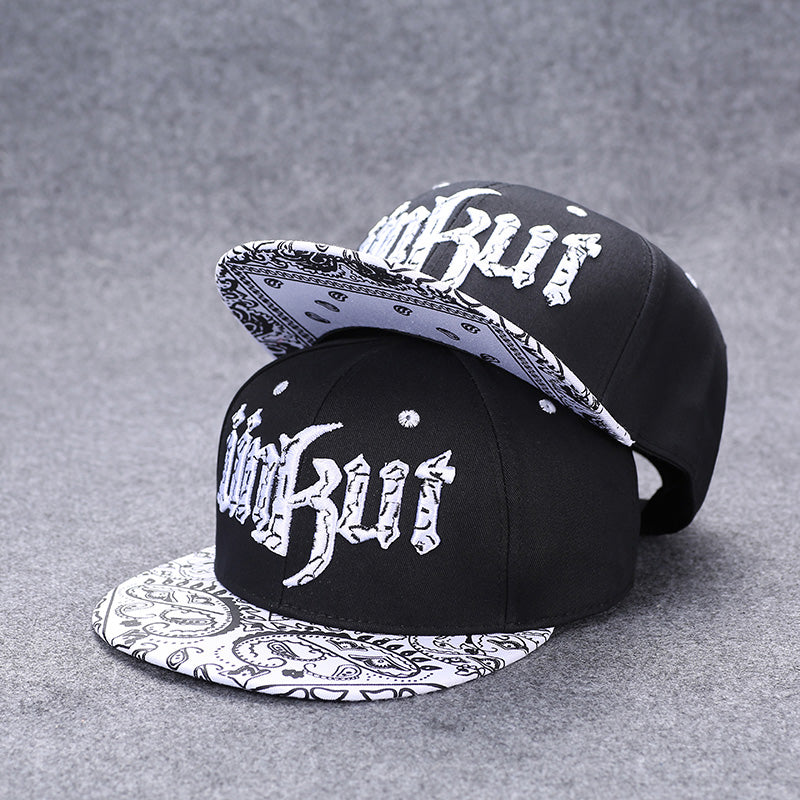 Boné de basebol unissexo com letras bordadas, estilo verão, marca tendência, ajuste traseiro, chapéu hip hop outdoor ajustável para homem e mulher, casual