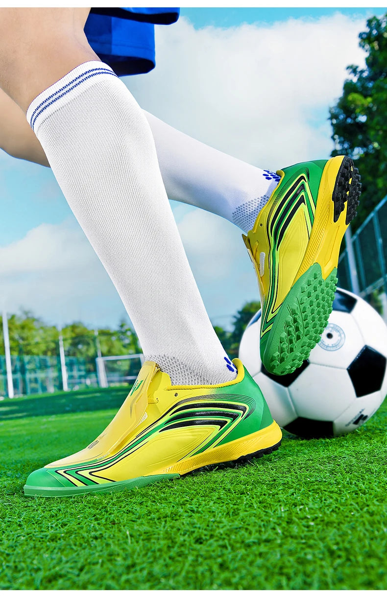 Nouvelles chaussures de football pour hommes, crampons pour femmes, modèle unisexe pour futsal, ultra-légères, TF/FG, chaussures de football professionnelles de haute qualité pour jeunes, baskets.
